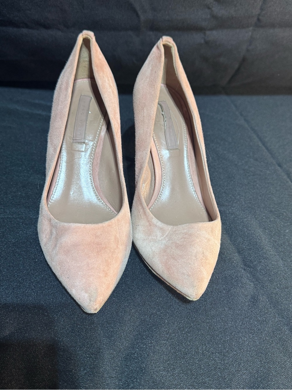 Hugo Boss Suede Pointed Toe Pumps - Blush